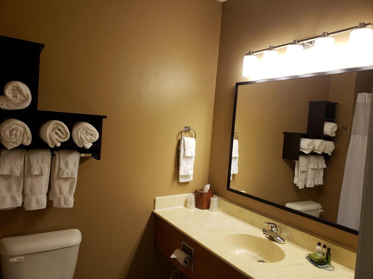 Grandstay Residential Suites Hotel - Eau Claire Exteriör bild