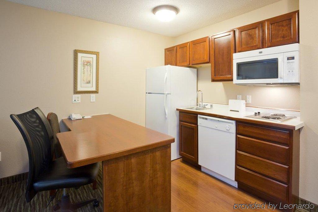 Grandstay Residential Suites Hotel - Eau Claire Exteriör bild